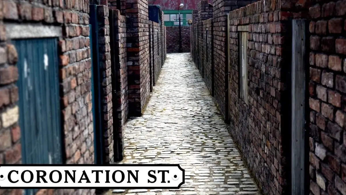 Coronation Street star rushed to hospital with suspected rabies after monkey attack