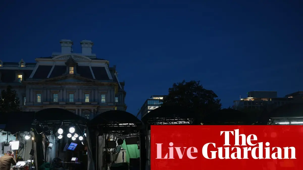 News outlets banned from White House seek emergency hearing after being denied entry despite judge’s order – l